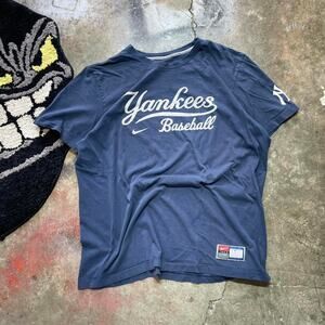 Navy nike yankees baseball tee